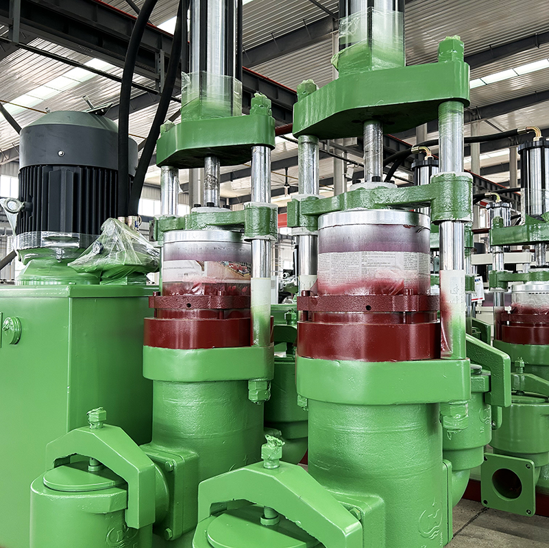 YB300-40柱塞(sai)泥漿(jiang)泵