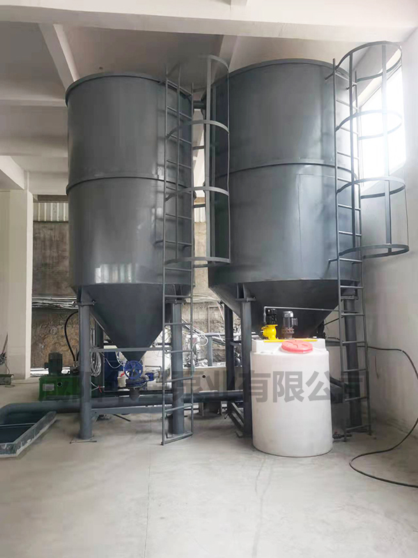 30平(ping)方廂式(shi)壓濾機(ji)1