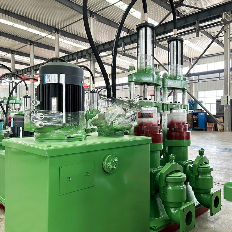 YB200-19液(ye)壓陶瓷柱(zhu)塞泵15