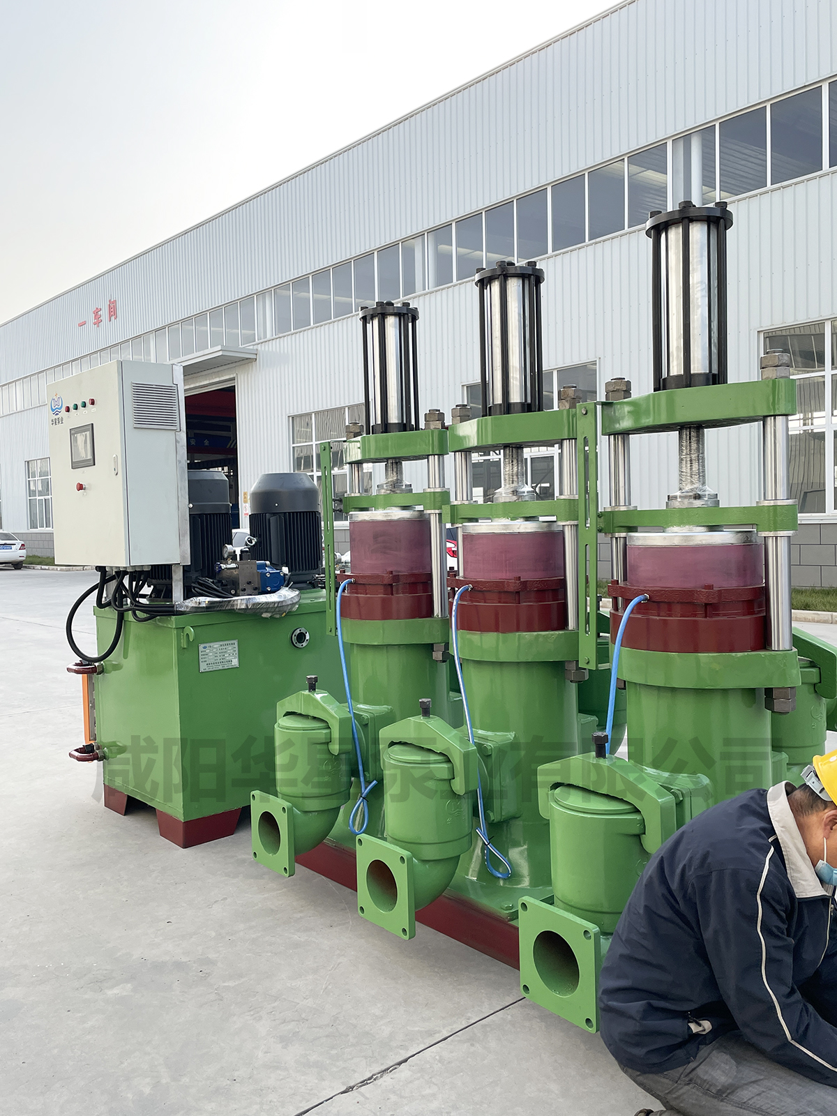 YBH400-180型(xing)陶瓷柱塞(sai)泵